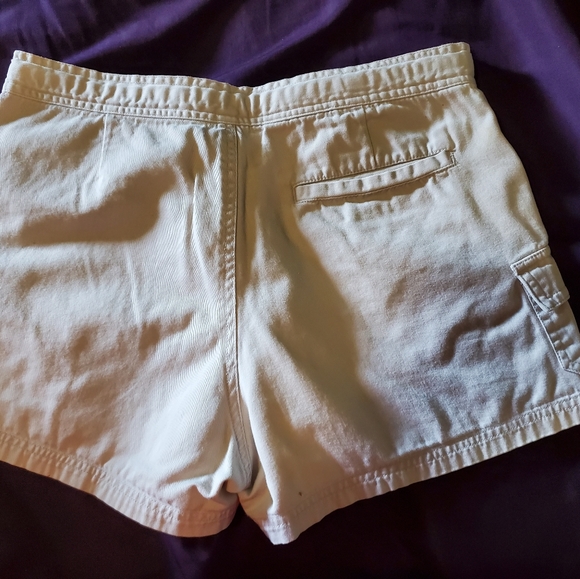 Khaki Cargo Shorts FOR WOMAN SIZE 11/12 - Picture 3 of 3